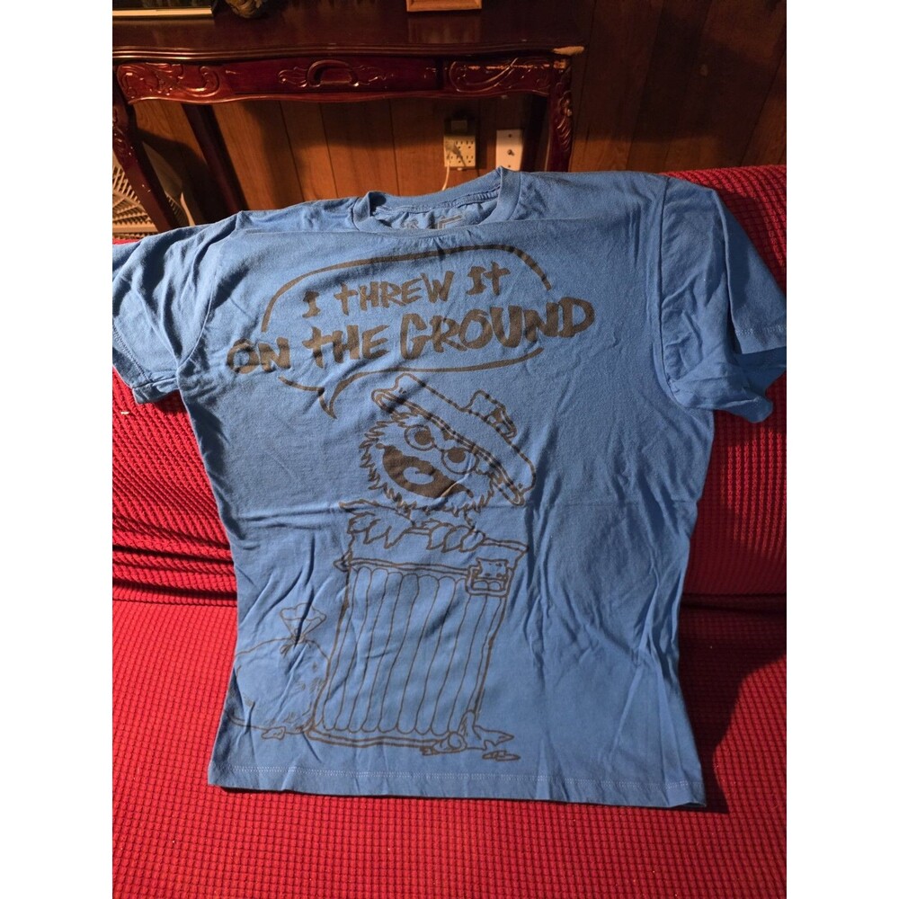 Blue MF Oscar The Grouch T-Shirt Sz L Sesame Street "I Threw It On The Ground"